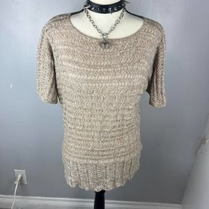 Beige knitted top